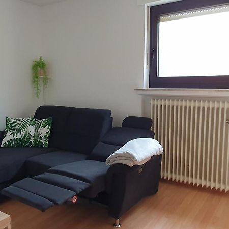 Kleine Ferienwohnung In Ruhiger Lage Херцогенрат Экстерьер фото