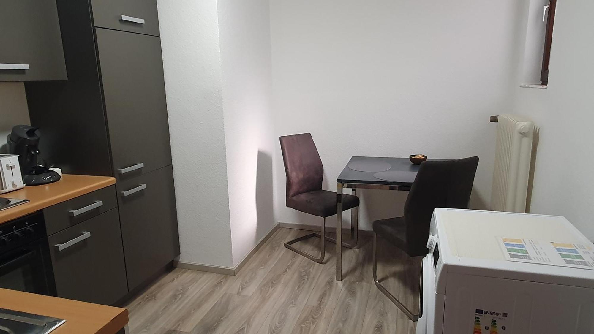 Kleine Ferienwohnung In Ruhiger Lage Херцогенрат Экстерьер фото