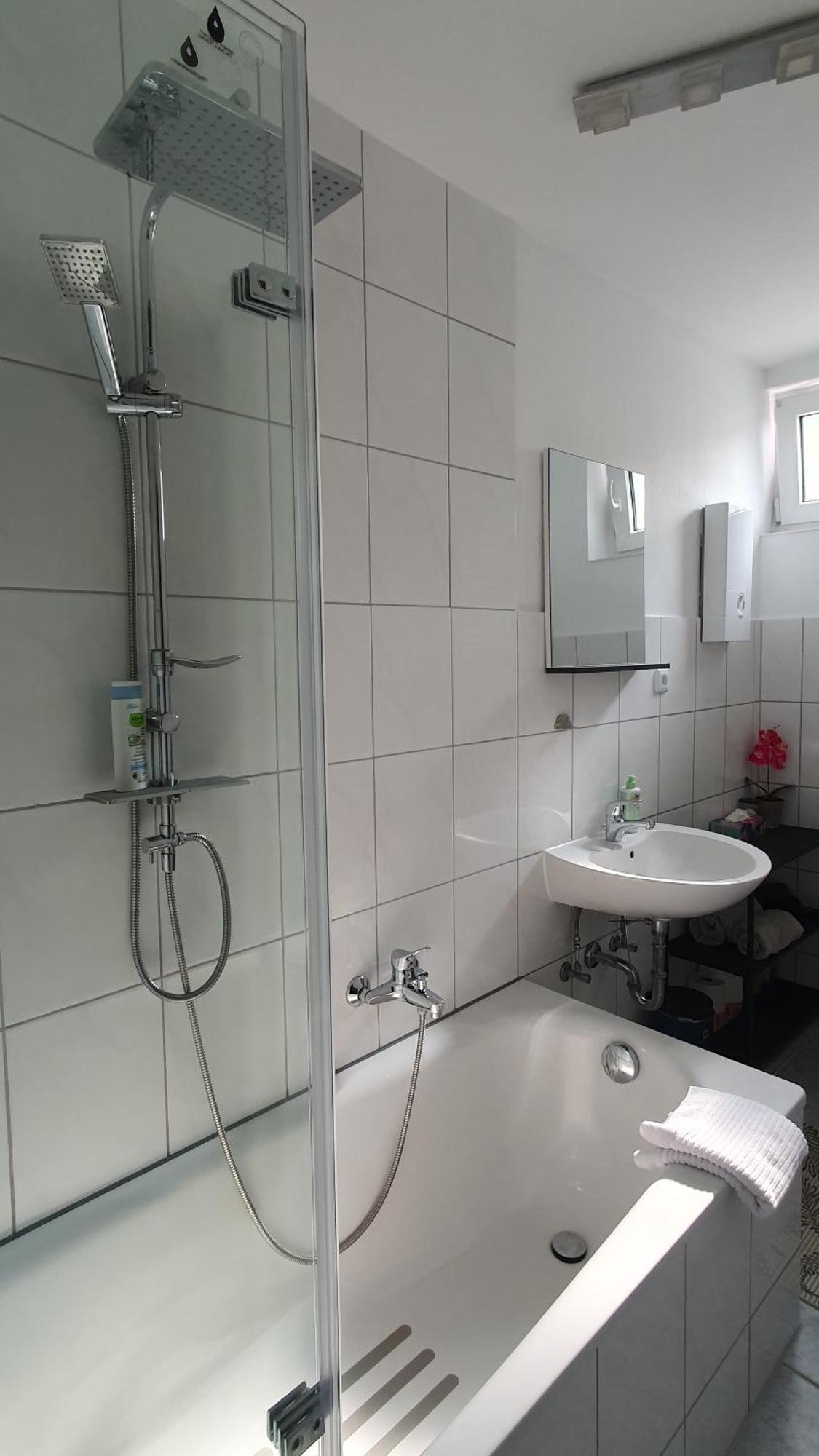 Kleine Ferienwohnung In Ruhiger Lage Херцогенрат Экстерьер фото